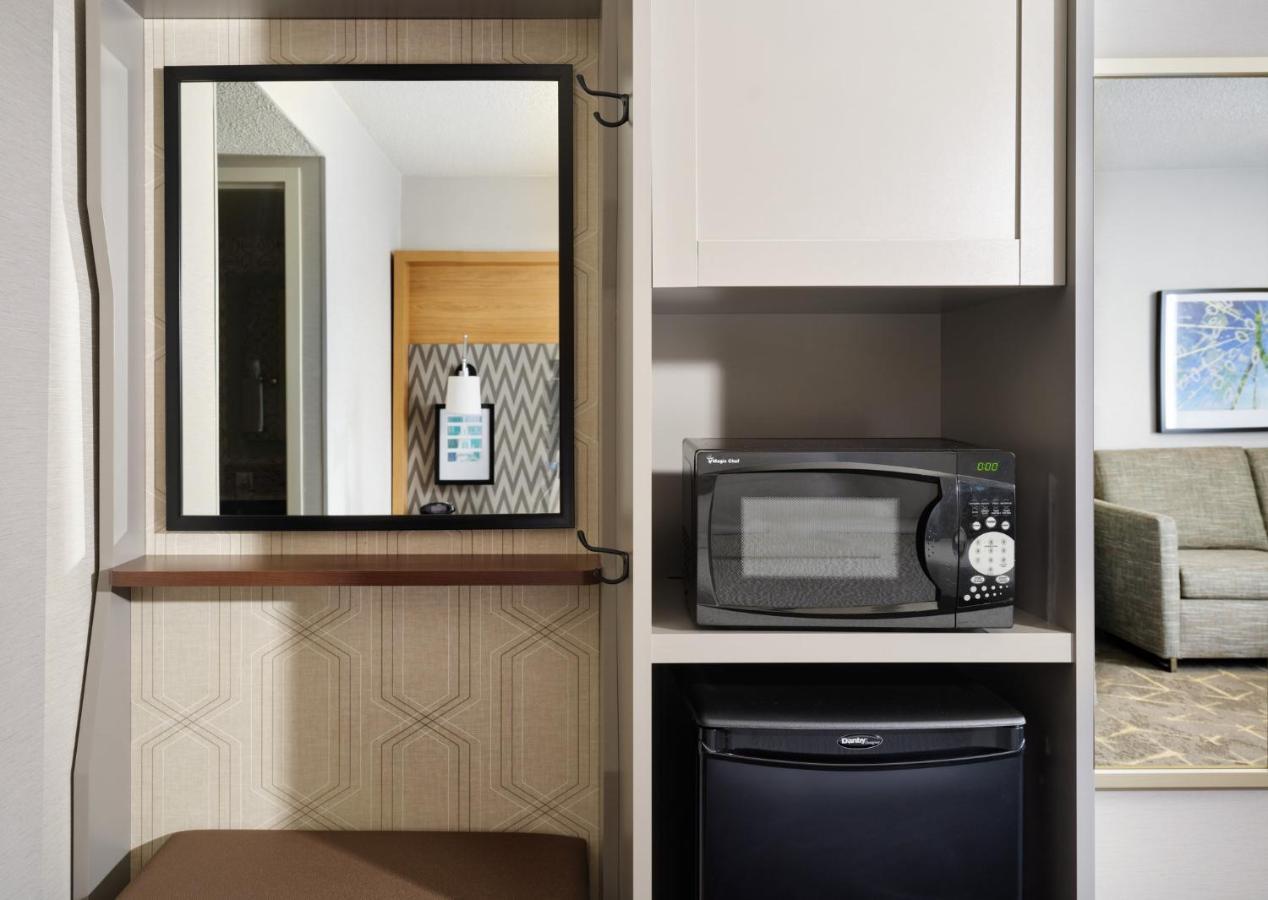 Holiday Inn Boston - Dedham Hotel & Conference Center By Ihg מראה חיצוני תמונה
