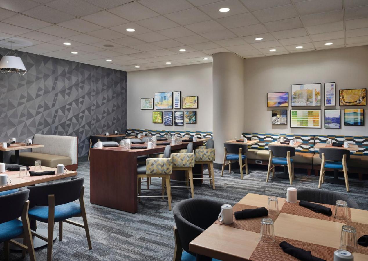 Holiday Inn Boston - Dedham Hotel & Conference Center By Ihg מראה חיצוני תמונה